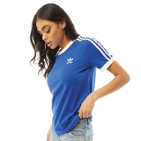 adidas damen 3 streifen t shirt|Adidas three Stripe life cleats.